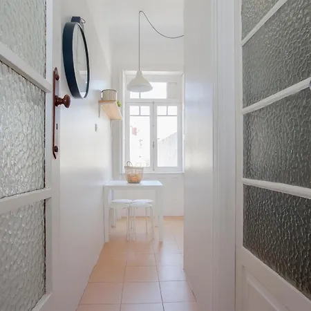 Liiiving - Telégrafo Classic Light Appartement *